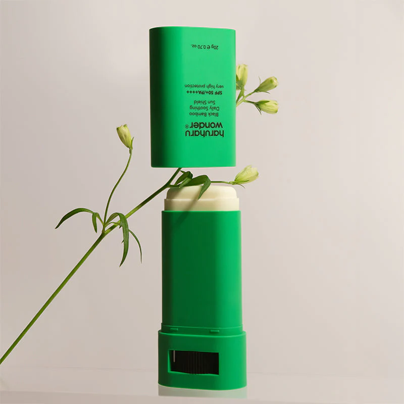 Black Bamboo Daily Soothing Sun Shield