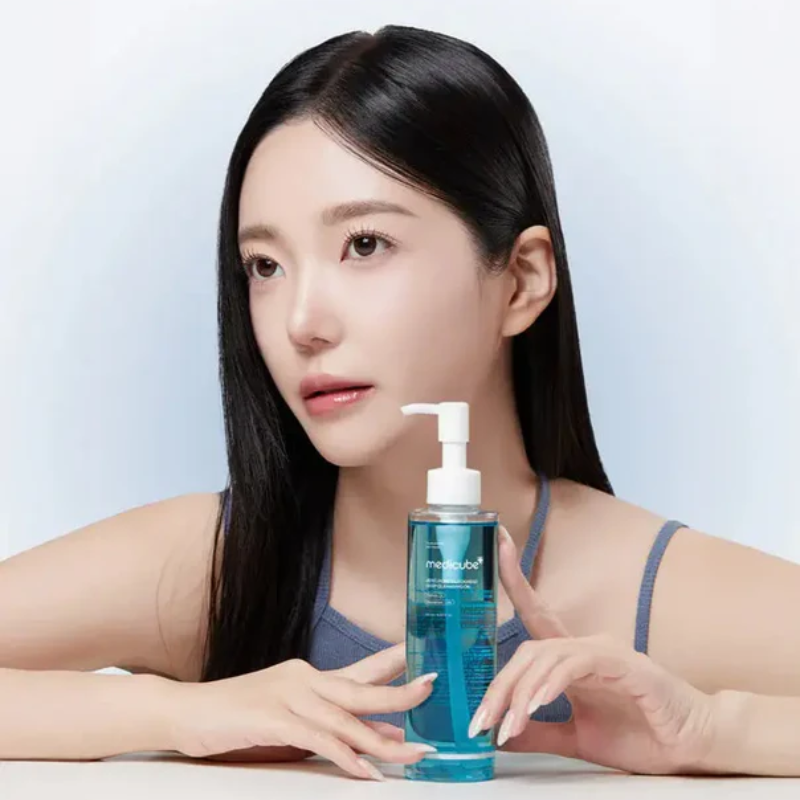 Zero Pore Blackhead Deep Cleansing Oil Medicube France