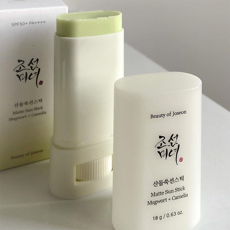 Matte Sun Stick - Mugwort + Camelia Beauty of Joseon Kbeauty France